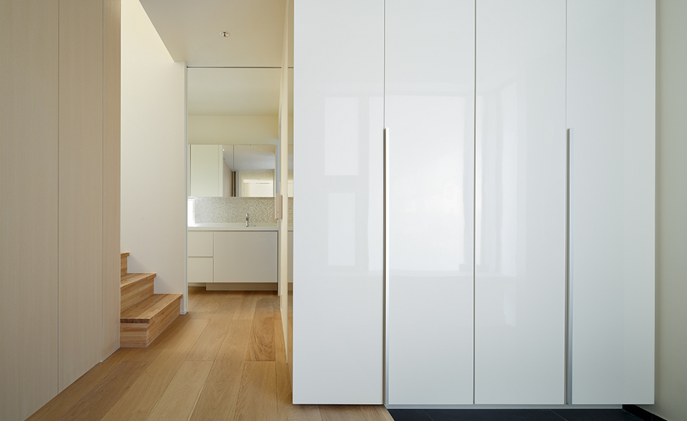 玄関から洗面にすぐにアクセスできる 玄関から洗面にすぐにアクセスできる