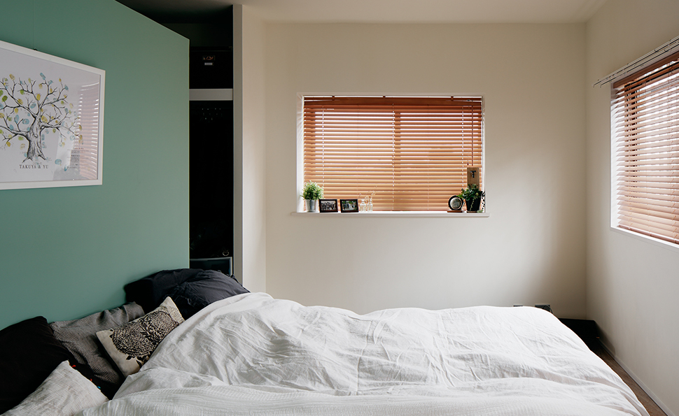 ファミリークローゼットの奥にある寝室<br />入り口が2つあり将来2つの子供部屋に分けることが可能