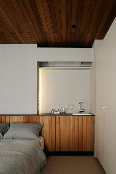 2階の寝室でもくつろげるように、ミニキッチンを設置 2階の寝室でもくつろげるように、ミニキッチンを設置
