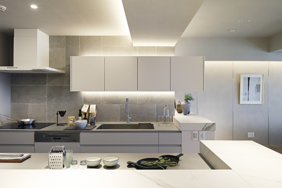 間接照明で十分明るいキッチン