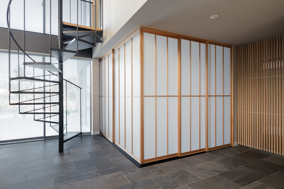 障子を閉じることで客間としても利用可能